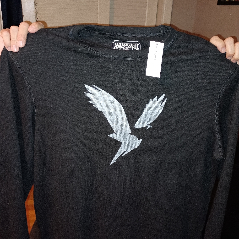 Large American eagle long sleeve